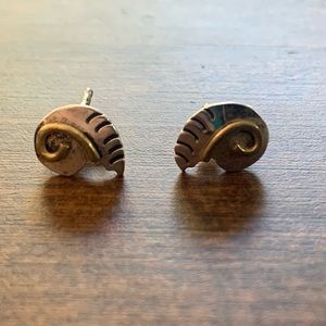 Sterling Silver 925 Gold Shell Detail Earrings Hawaii Sand People Maui Lahaina
